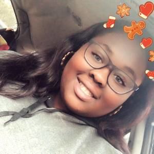 Meet your Posher, Janaee